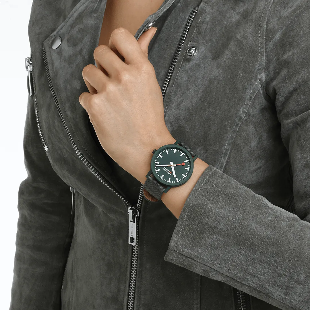essence, Park Green, 41 mm